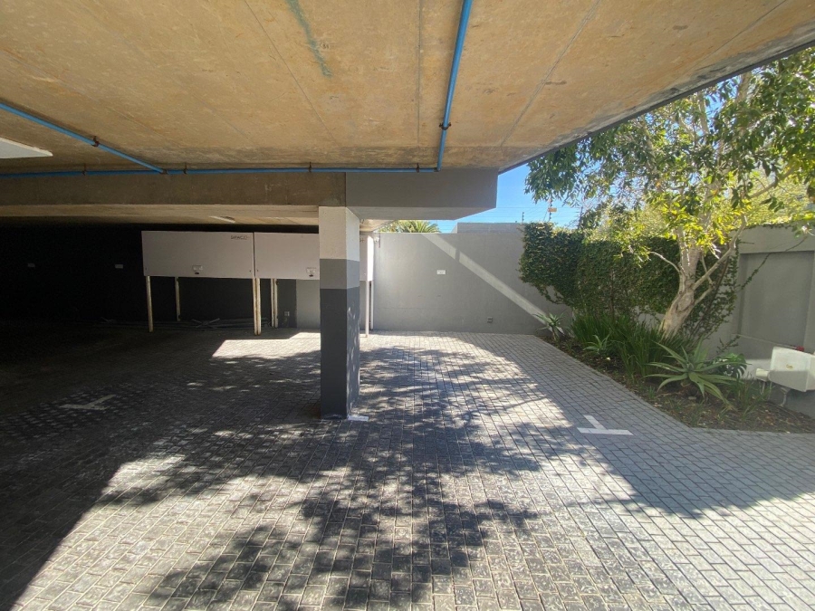 2 Bedroom Property for Sale in Sea Point Western Cape